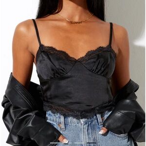 Motel Rocks Gemlou Cami Top In Satin Black XS